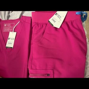 GORGEOUS FIGS raspberry set